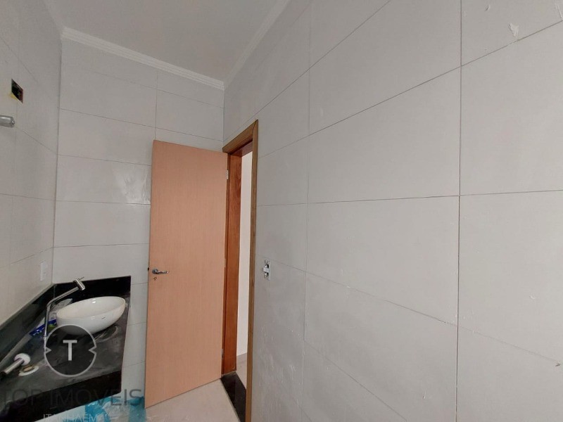 Casa à venda com 3 quartos, 81m² - Foto 35