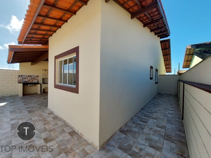 Casa à venda com 2 quartos, 68m² - Foto 5