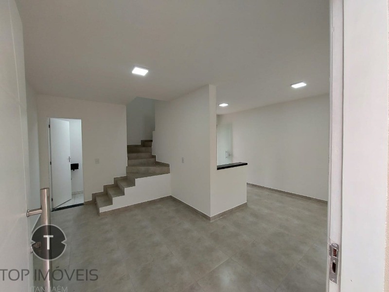 Casa à venda com 2 quartos, 72m² - Foto 17