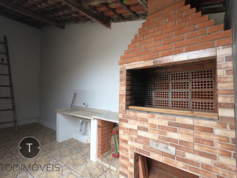 Casa à venda com 2 quartos, 65m² - Foto 12