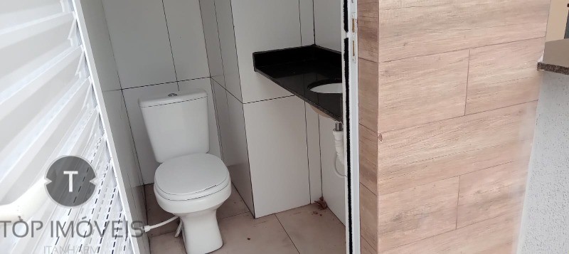 Casa à venda com 3 quartos, 77m² - Foto 6