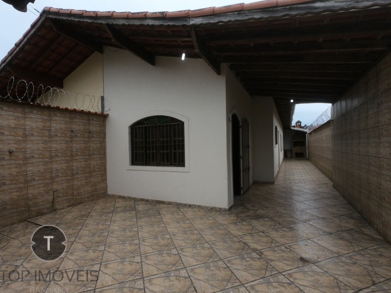 Casa à venda com 2 quartos, 65m² - Foto 3