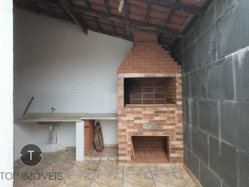 Casa à venda com 2 quartos, 65m² - Foto 11