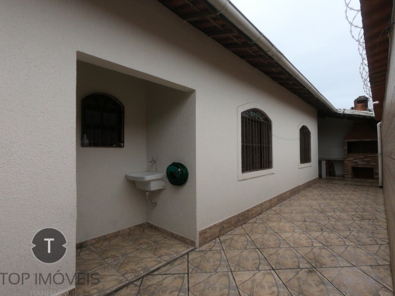 Casa à venda com 2 quartos, 65m² - Foto 9