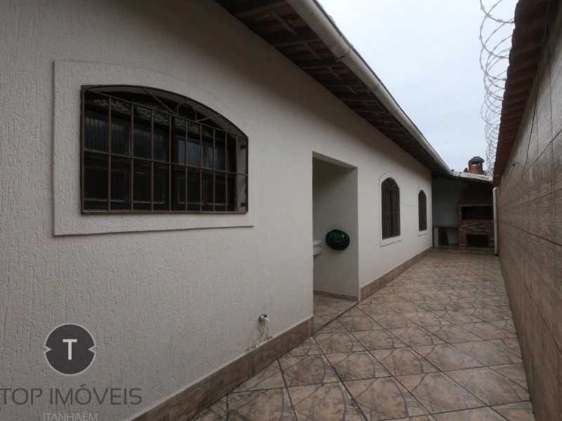 Casa à venda com 2 quartos, 65m² - Foto 8