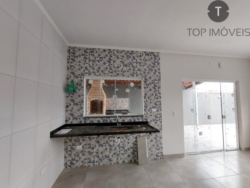 Casa à venda com 2 quartos, 70m² - Foto 15