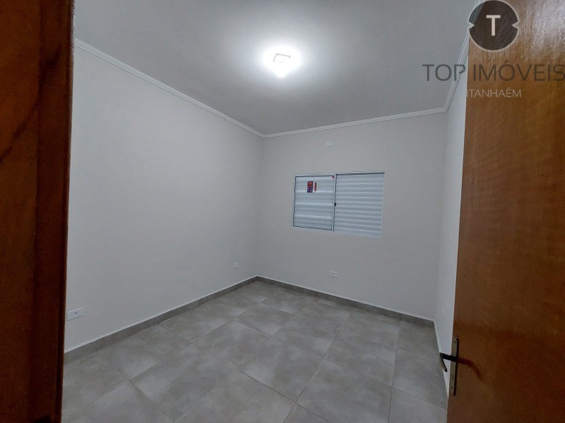 Casa à venda com 2 quartos, 70m² - Foto 17