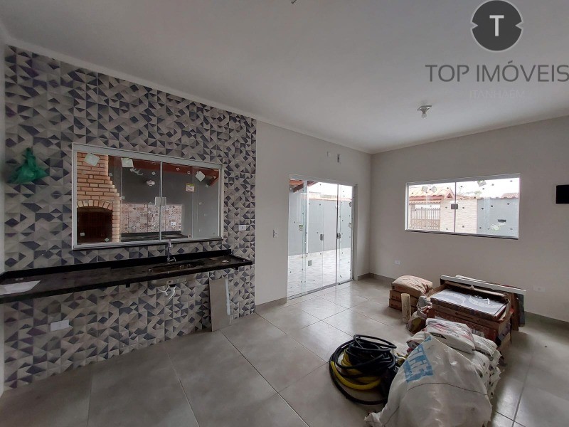 Casa à venda com 2 quartos, 70m² - Foto 14