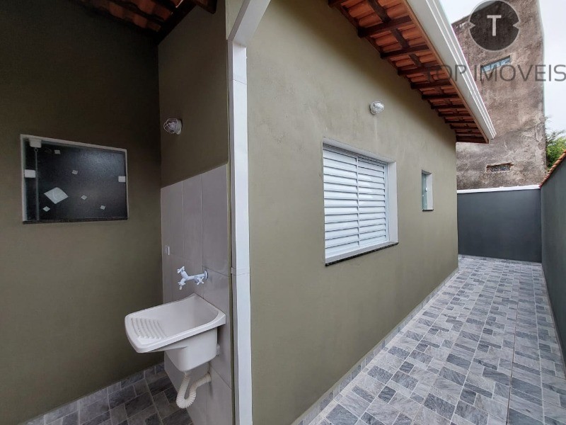 Casa à venda com 2 quartos, 70m² - Foto 12