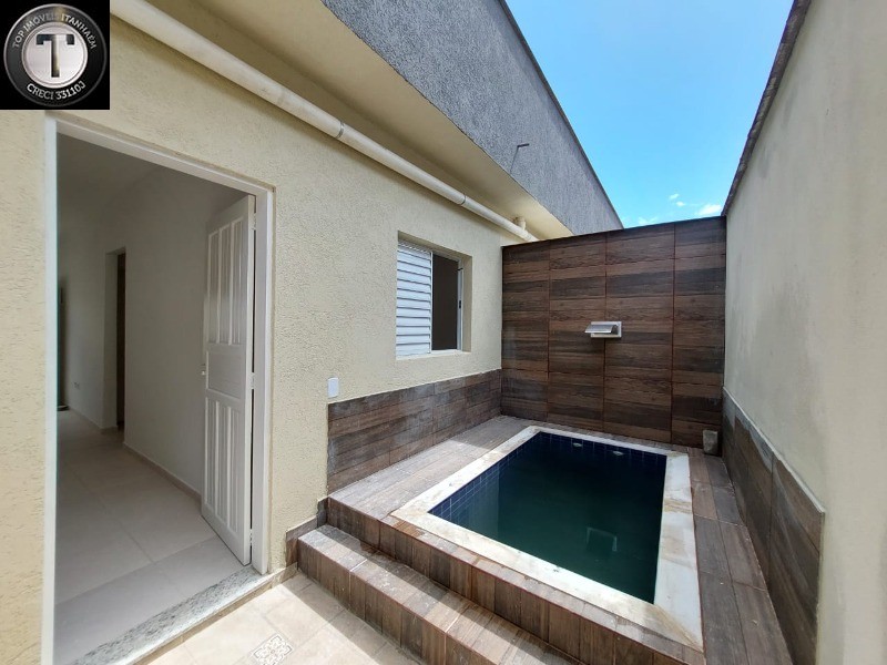 Casa à venda com 2 quartos, 50m² - Foto 1