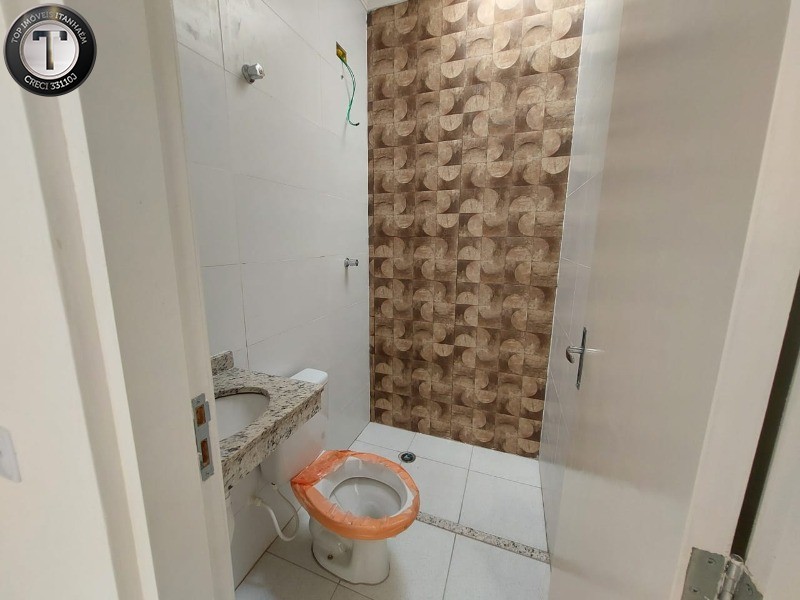 Casa à venda com 2 quartos, 50m² - Foto 24