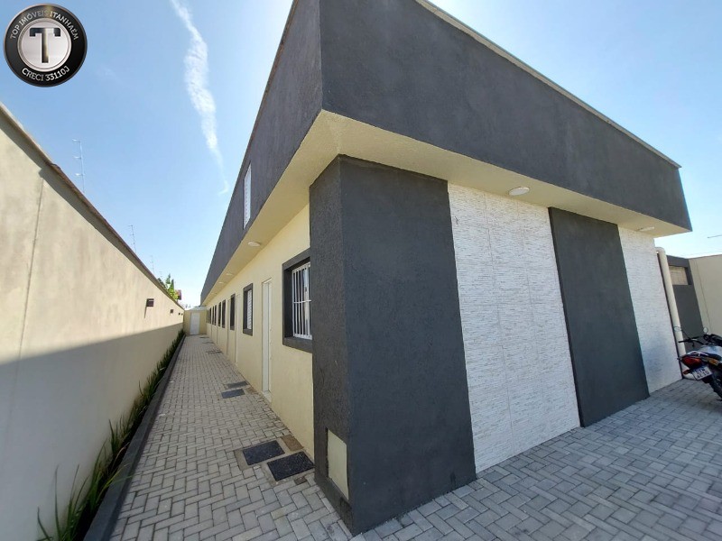 Casa à venda com 2 quartos, 50m² - Foto 7