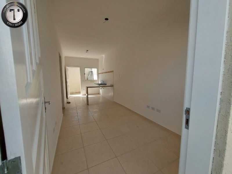 Casa à venda com 2 quartos, 50m² - Foto 18