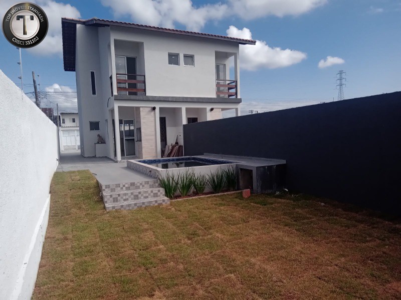 Casa à venda com 2 quartos, 75m² - Foto 1