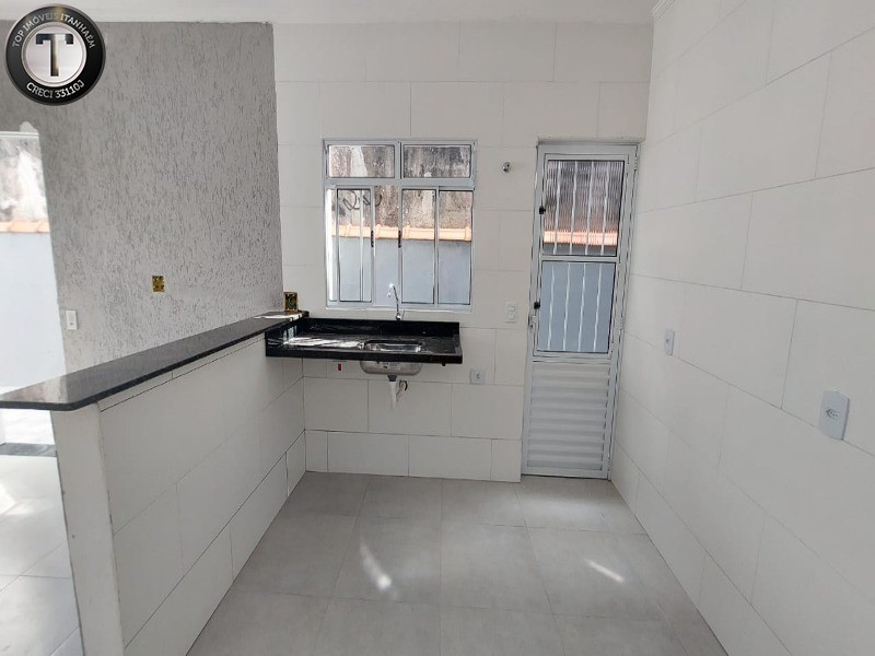 Casa à venda com 2 quartos, 73m² - Foto 13