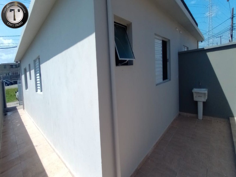 Casa à venda com 2 quartos, 58m² - Foto 4