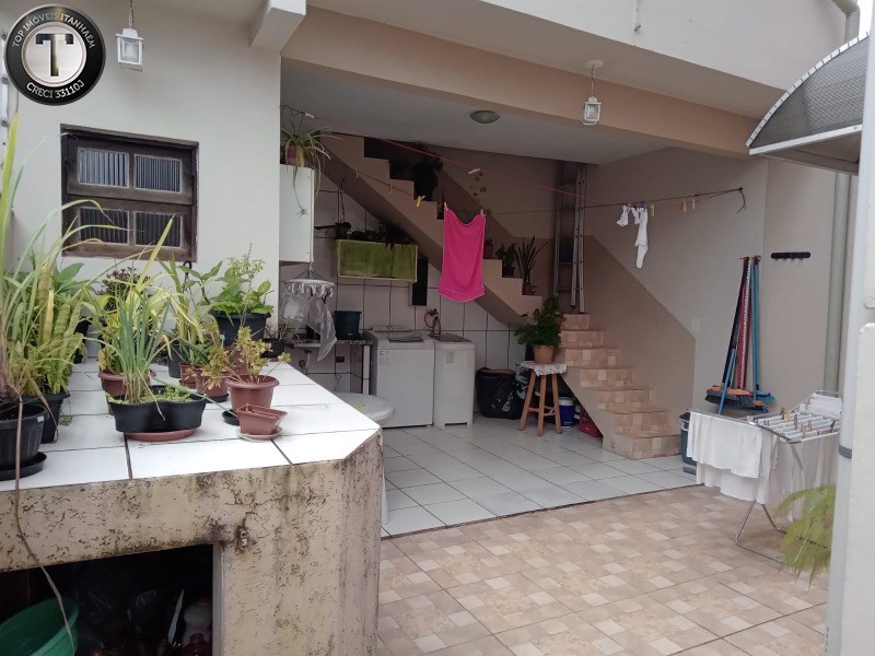 Casa à venda com 3 quartos, 139m² - Foto 11