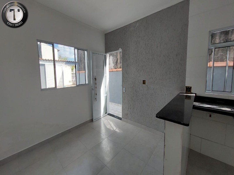 Casa à venda com 2 quartos, 73m² - Foto 14