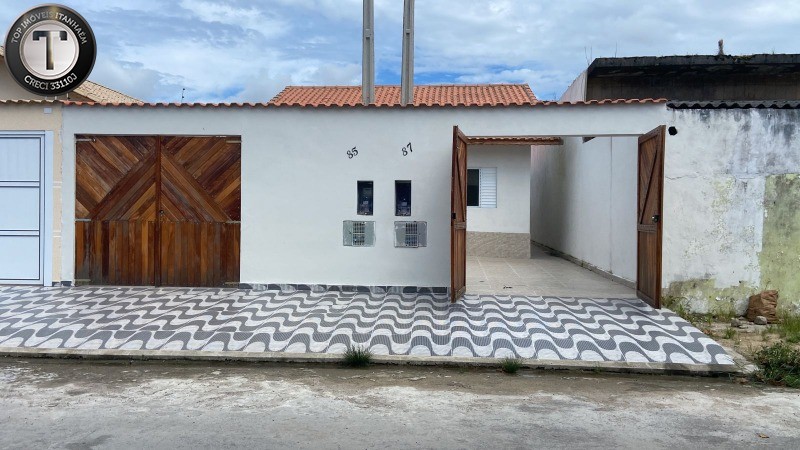 Casa à venda com 2 quartos, 90m² - Foto 2