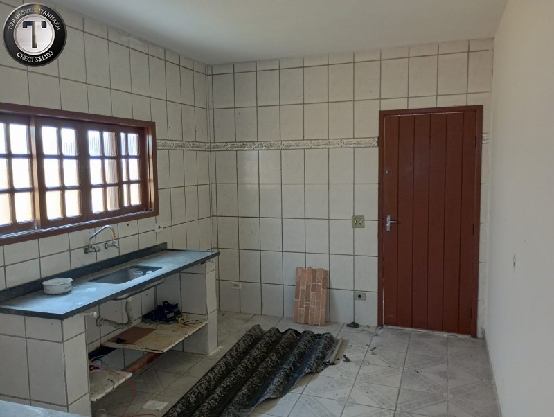 Casa à venda com 2 quartos, 100m² - Foto 10