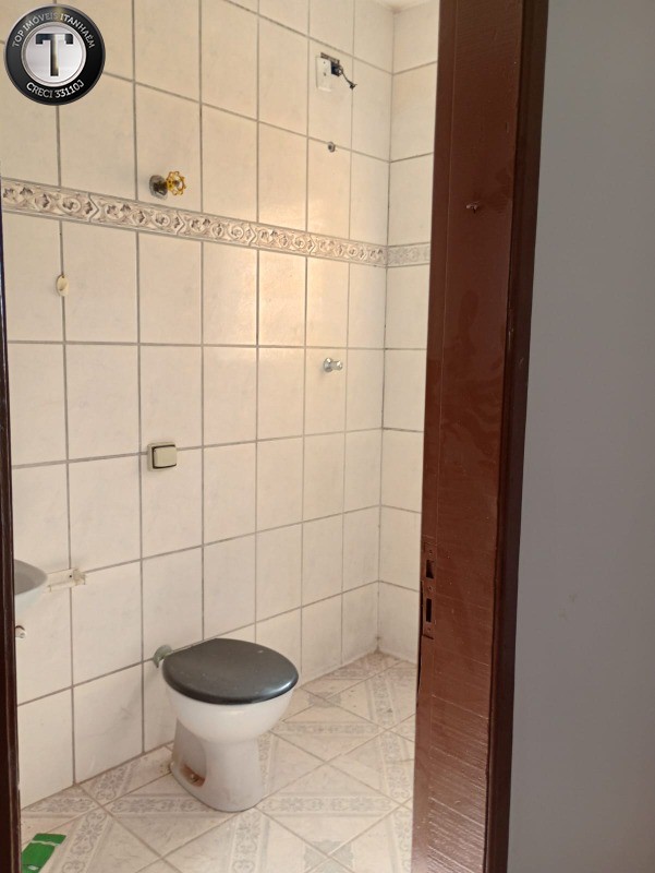 Casa à venda com 2 quartos, 100m² - Foto 18