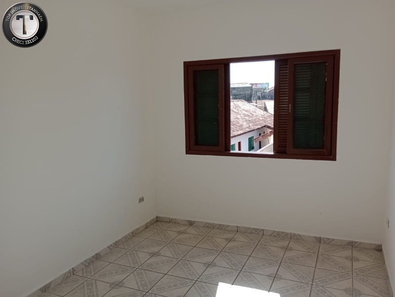 Casa à venda com 2 quartos, 100m² - Foto 17