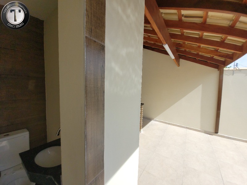 Casa à venda com 2 quartos, 62m² - Foto 10