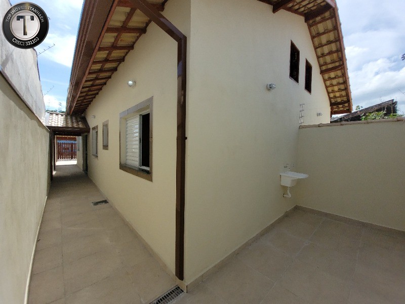 Casa à venda com 2 quartos, 62m² - Foto 17