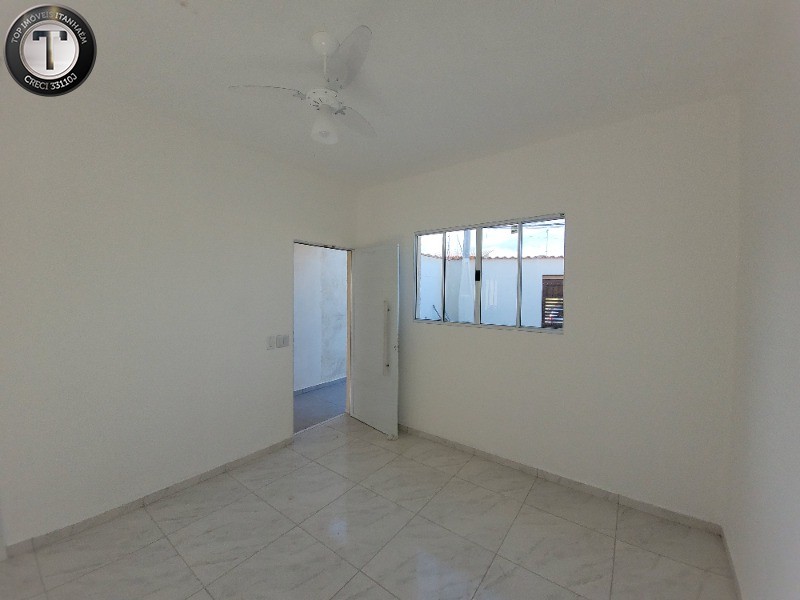 Casa à venda com 2 quartos, 51m² - Foto 12