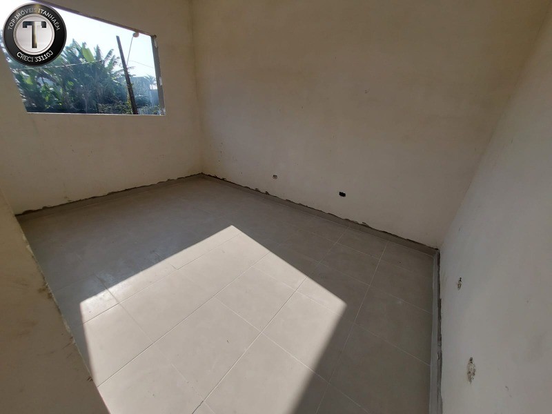 Casa à venda com 2 quartos, 48m² - Foto 16