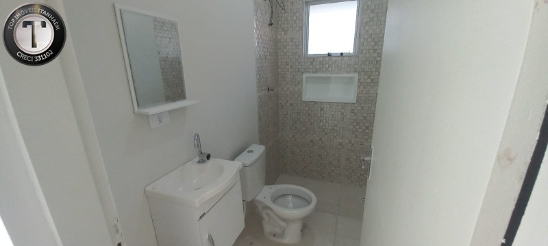 Casa à venda com 2 quartos, 75m² - Foto 25