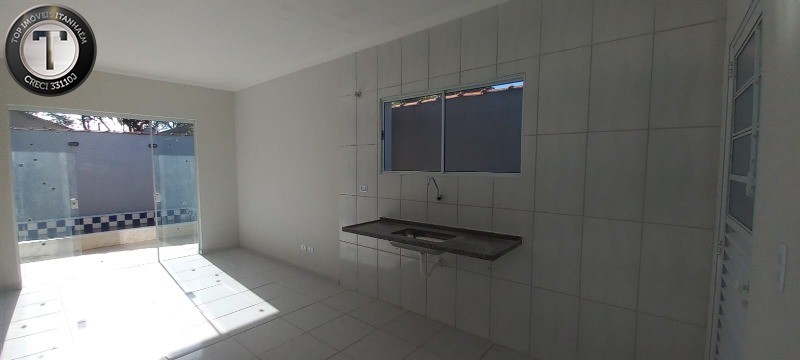 Casa à venda com 2 quartos, 75m² - Foto 18