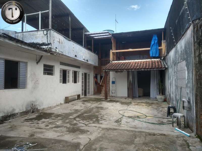 Casa à venda com 4 quartos, 300m² - Foto 17