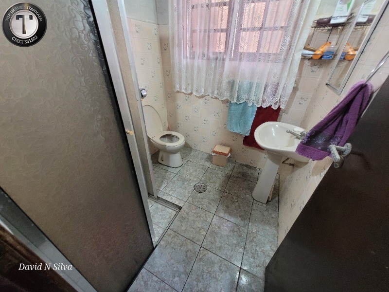 Casa à venda com 4 quartos, 197m² - Foto 18