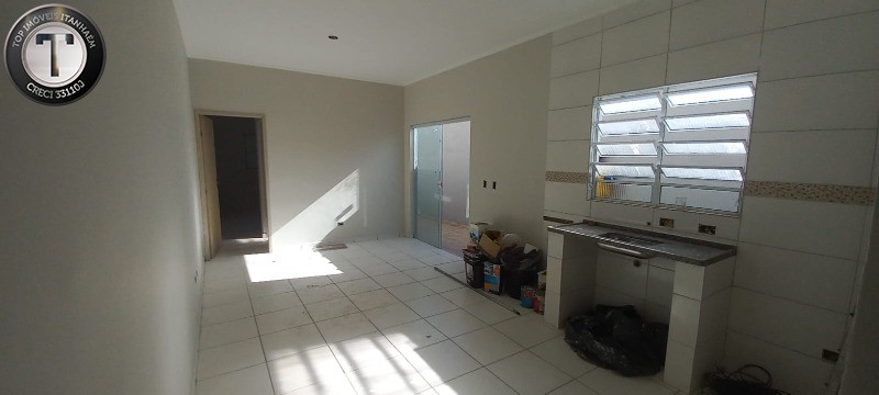 Casa à venda com 2 quartos, 135m² - Foto 10