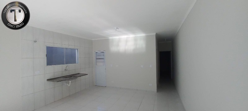 Casa à venda com 2 quartos, 75m² - Foto 15