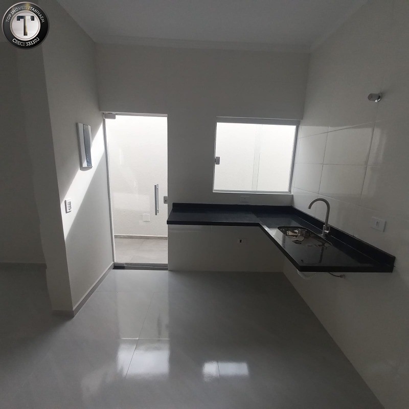 Casa à venda com 3 quartos, 83m² - Foto 16