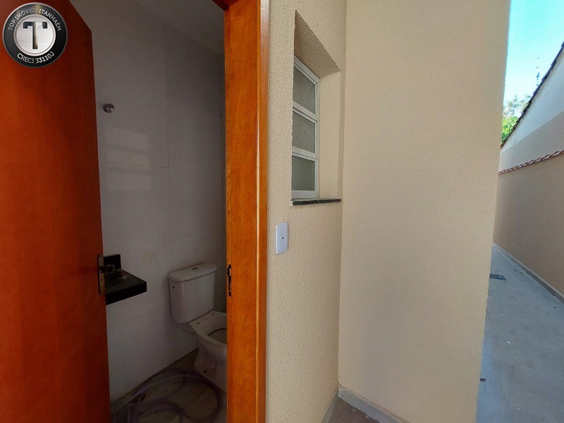 Casa à venda com 3 quartos, 120m² - Foto 17