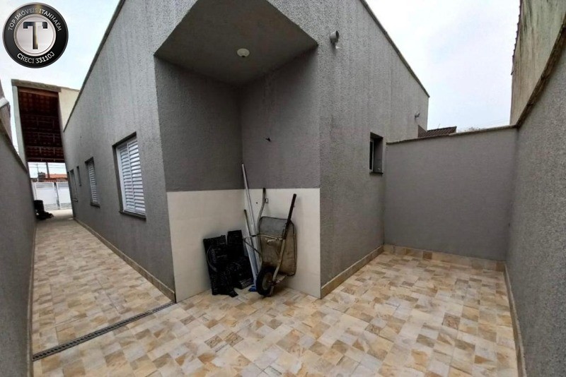 Casa à venda com 2 quartos, 70m² - Foto 9