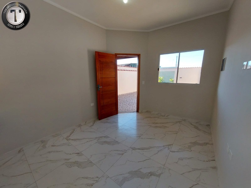 Casa à venda com 2 quartos, 69m² - Foto 15