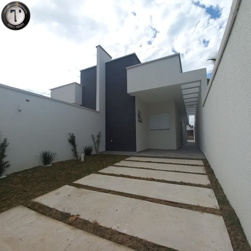 Casa à venda com 3 quartos, 83m² - Foto 3