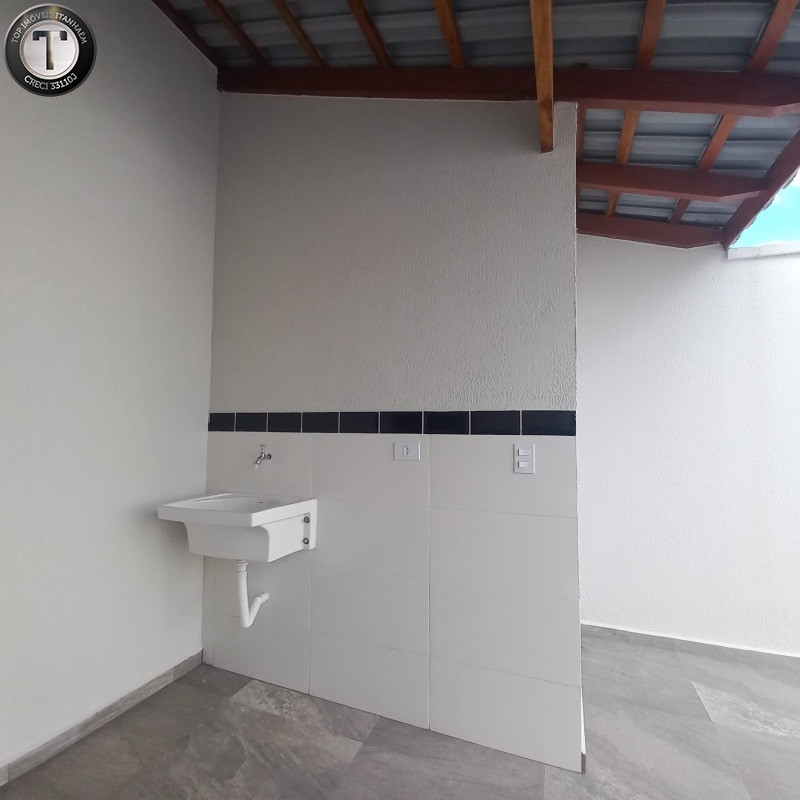 Casa à venda com 3 quartos, 83m² - Foto 34