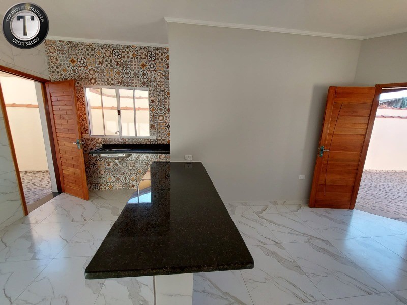 Casa à venda com 2 quartos, 69m² - Foto 17