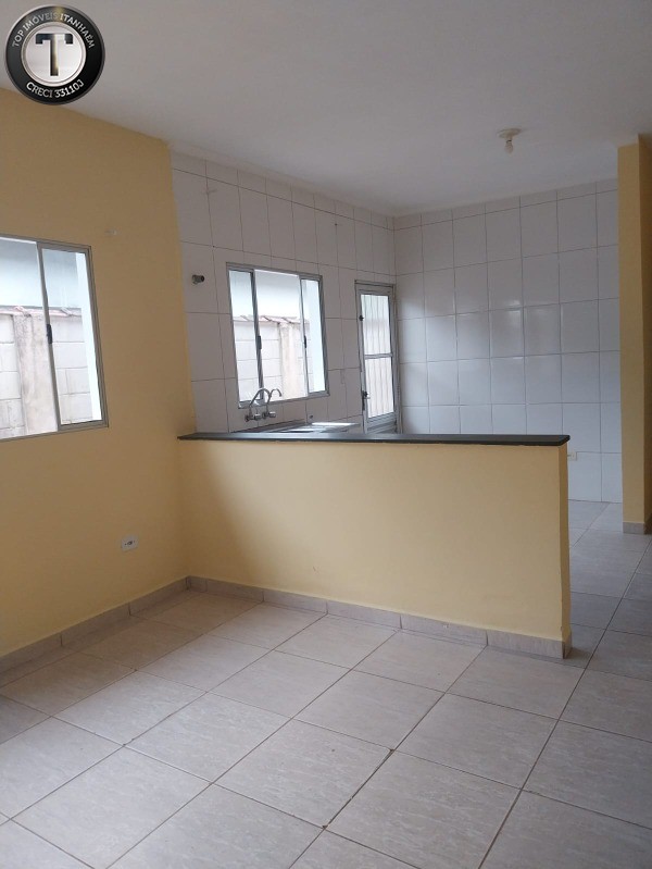 Casa à venda com 2 quartos, 150m² - Foto 6