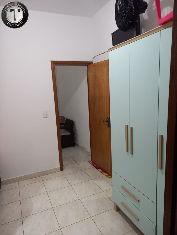 Casa à venda com 2 quartos, 45m² - Foto 12