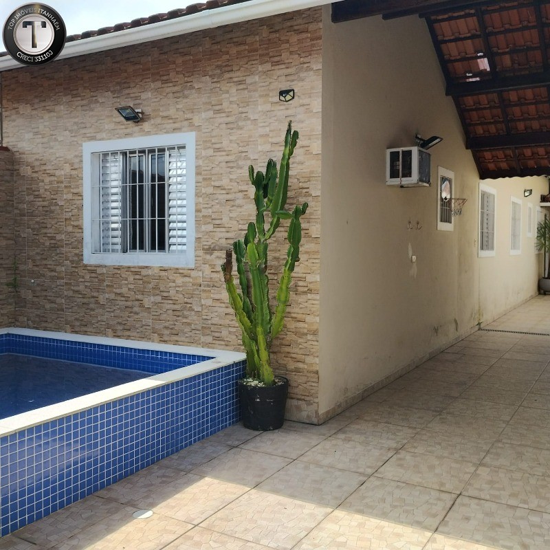 Casa à venda com 3 quartos, 70m² - Foto 1