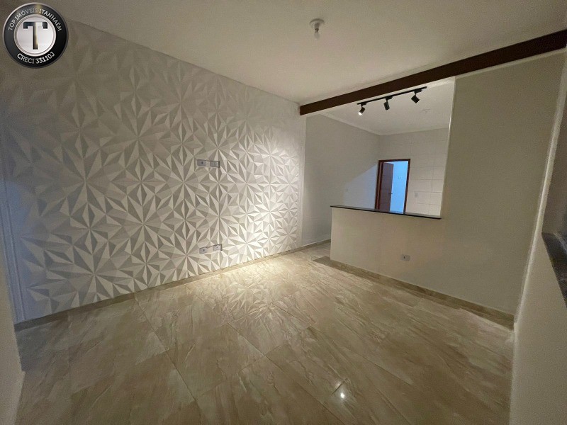 Casa à venda com 2 quartos, 71m² - Foto 10