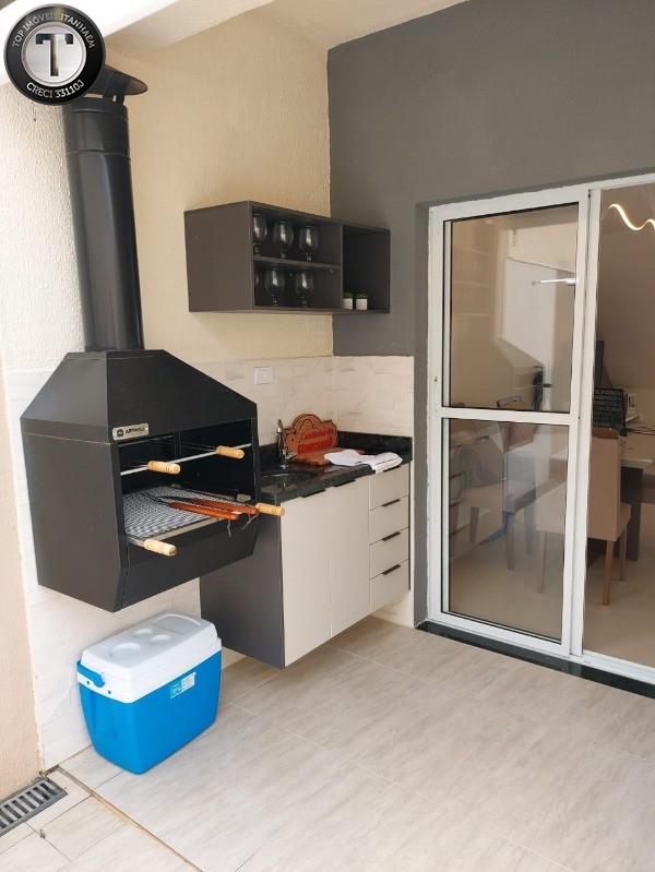 Casa à venda com 2 quartos, 117m² - Foto 3