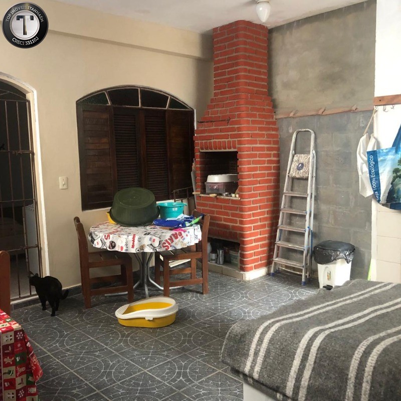 Casa à venda com 5 quartos, 164m² - Foto 6