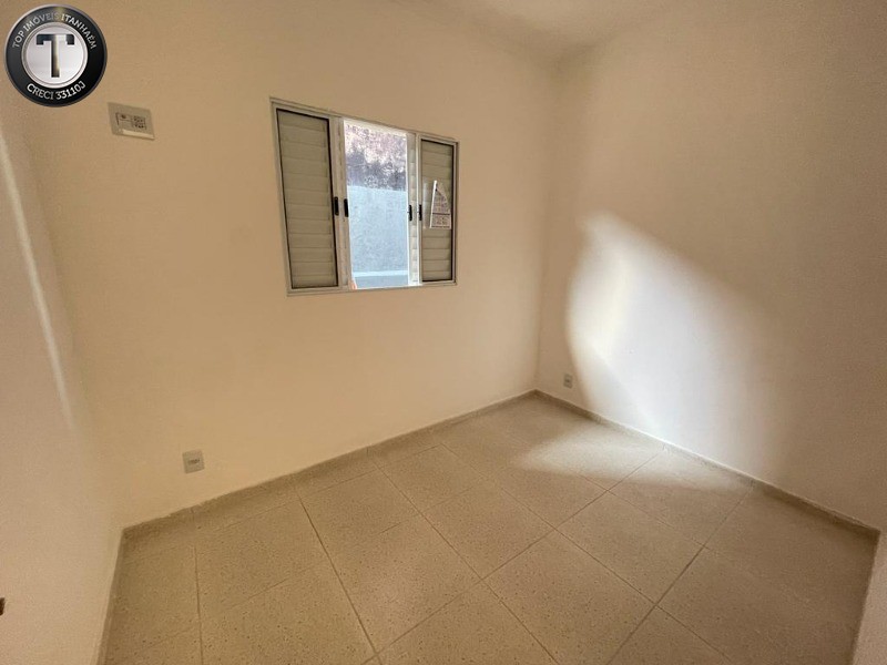 Casa à venda com 2 quartos, 55m² - Foto 19